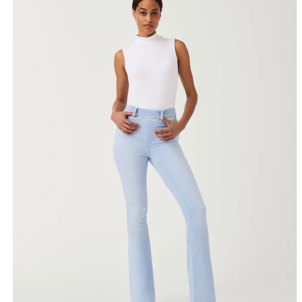 HP-PANK FLARE RETRO-INSPIRED JEAN WASH/STRETCH HIGH RISE TUMMY SHAPING DENIM/SZM - Picture 2 of 15